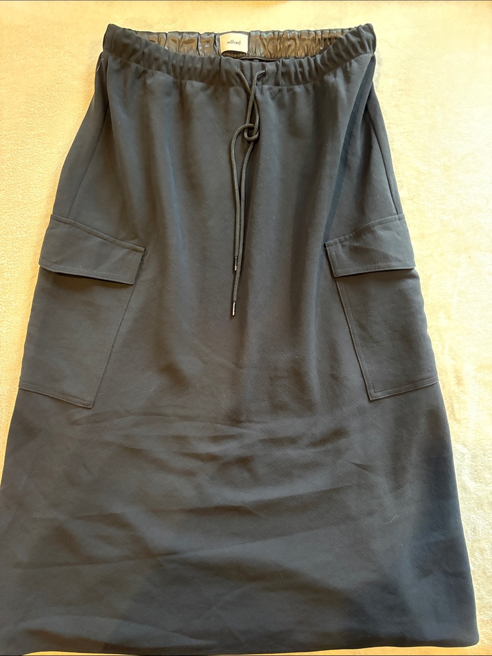 Wilfred Black Midi Skirt with Cargo Pockets